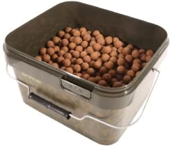 Saga Tunana Bucket Deal 15mm -Tackle Totaal Verkoopwinkel 0bae8b7d3152e586