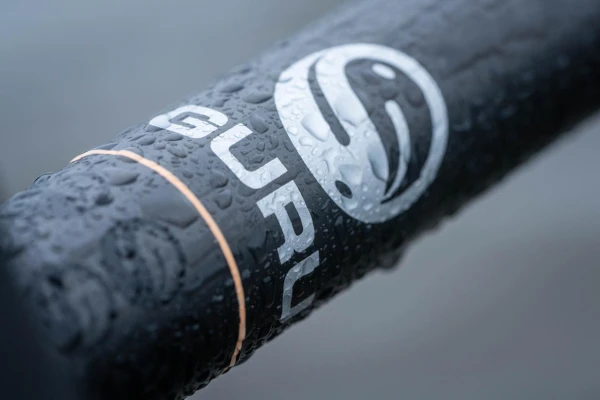 Guru Aventus F1 Landing Net Handle 2,7m 2 Guru Aventus F1 Landing Net Handle 2,7m - Afbeelding 2