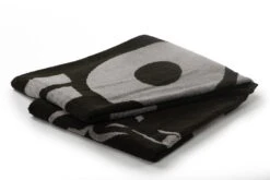 Fox Beach Towel 80 X 160cm Green/Silver -Tackle Totaal Verkoopwinkel 950d48847af999a2