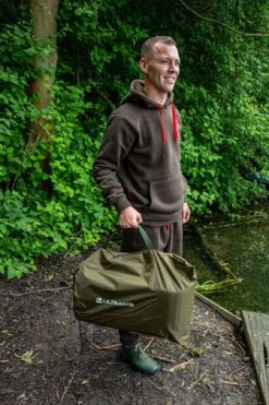 Ultimate Adventure Carp Cradle Onthaakmat -Tackle Totaal Verkoopwinkel d8837e8a1312cf64