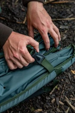 Ultimate Adventure Carp Cradle Onthaakmat -Tackle Totaal Verkoopwinkel ed52cf6172e4df38